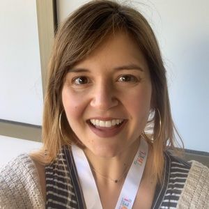 Meet your Posher, Caroline